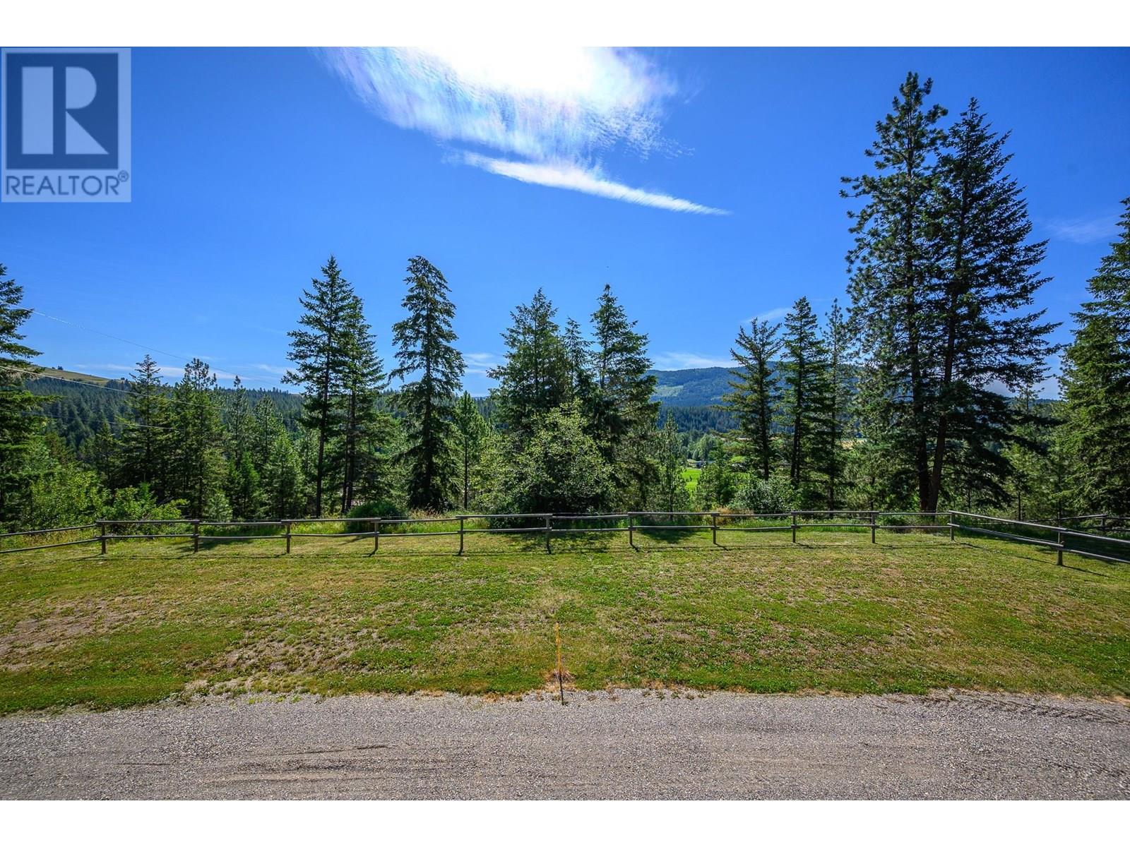 Photo 9 of 3186 Salmon River Road, Salmon Arm BC