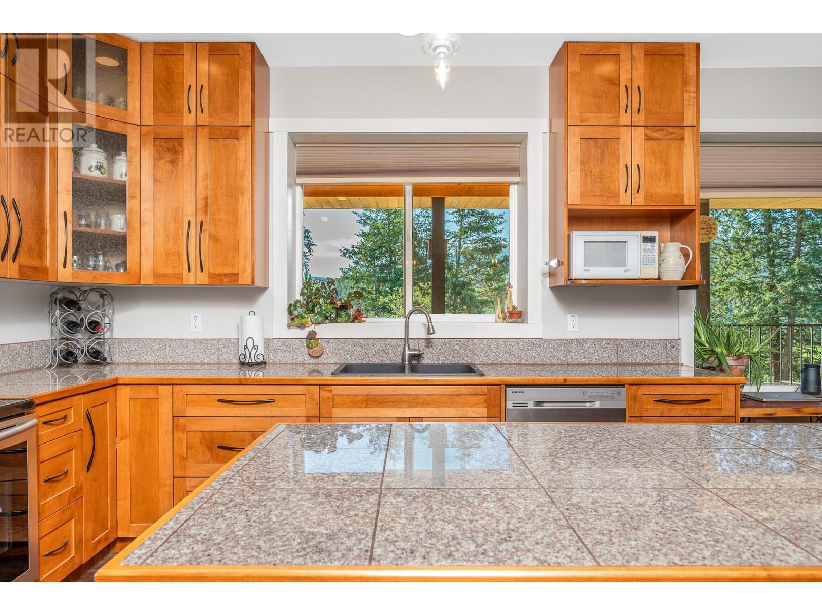 Photo 52 of 3186 Salmon River Road, Salmon Arm BC