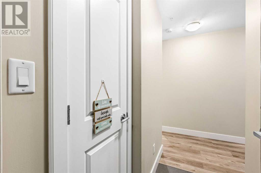 Single Family House for Sale in   Spruce Place SW Spruce Cliff Calgary 