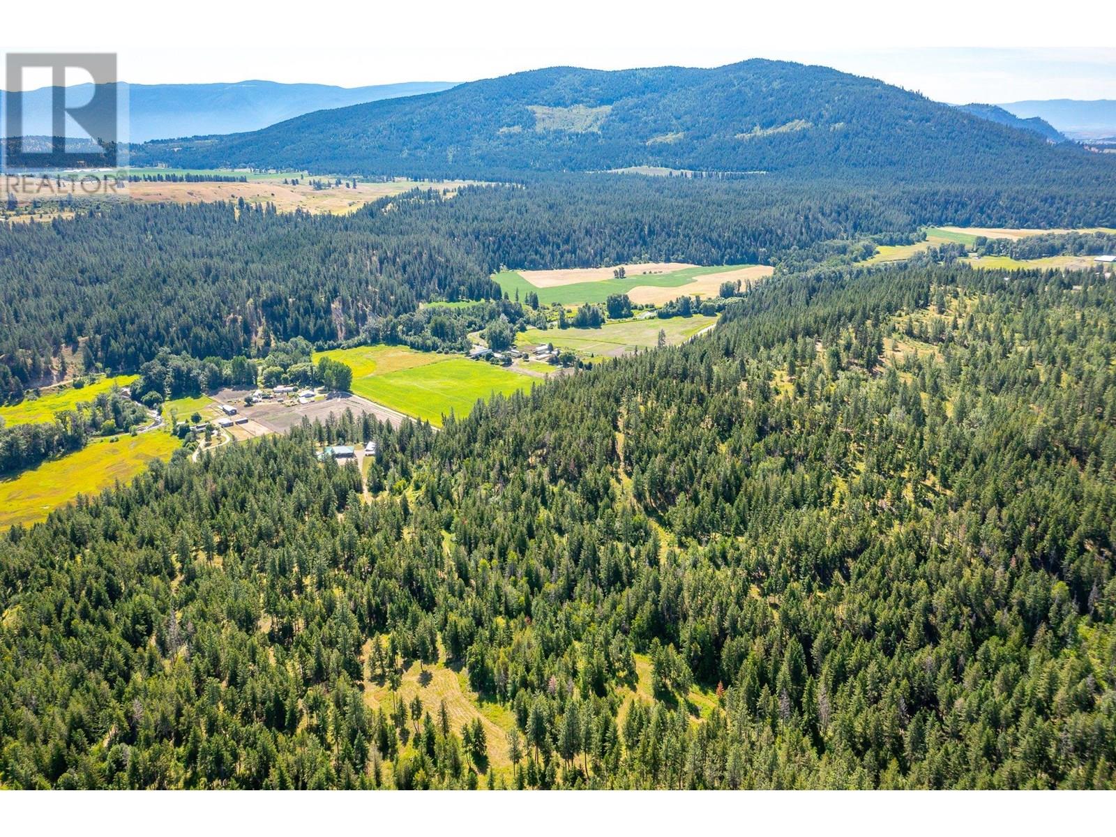 Photo 33 of 3186 Salmon River Road, Salmon Arm BC