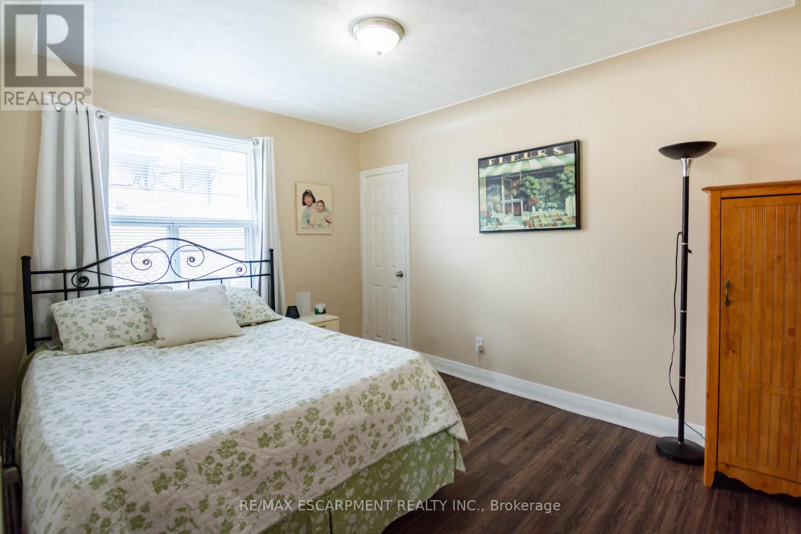 Single Family House for Sale in  COCHRANE ROAD Hamilton (Rosedale) 