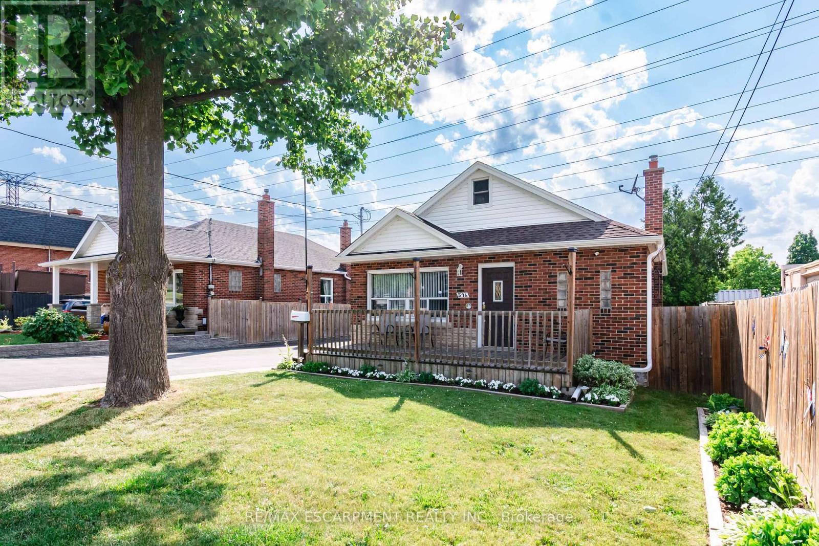Single Family House for Sale in  COCHRANE ROAD Hamilton (Rosedale) 