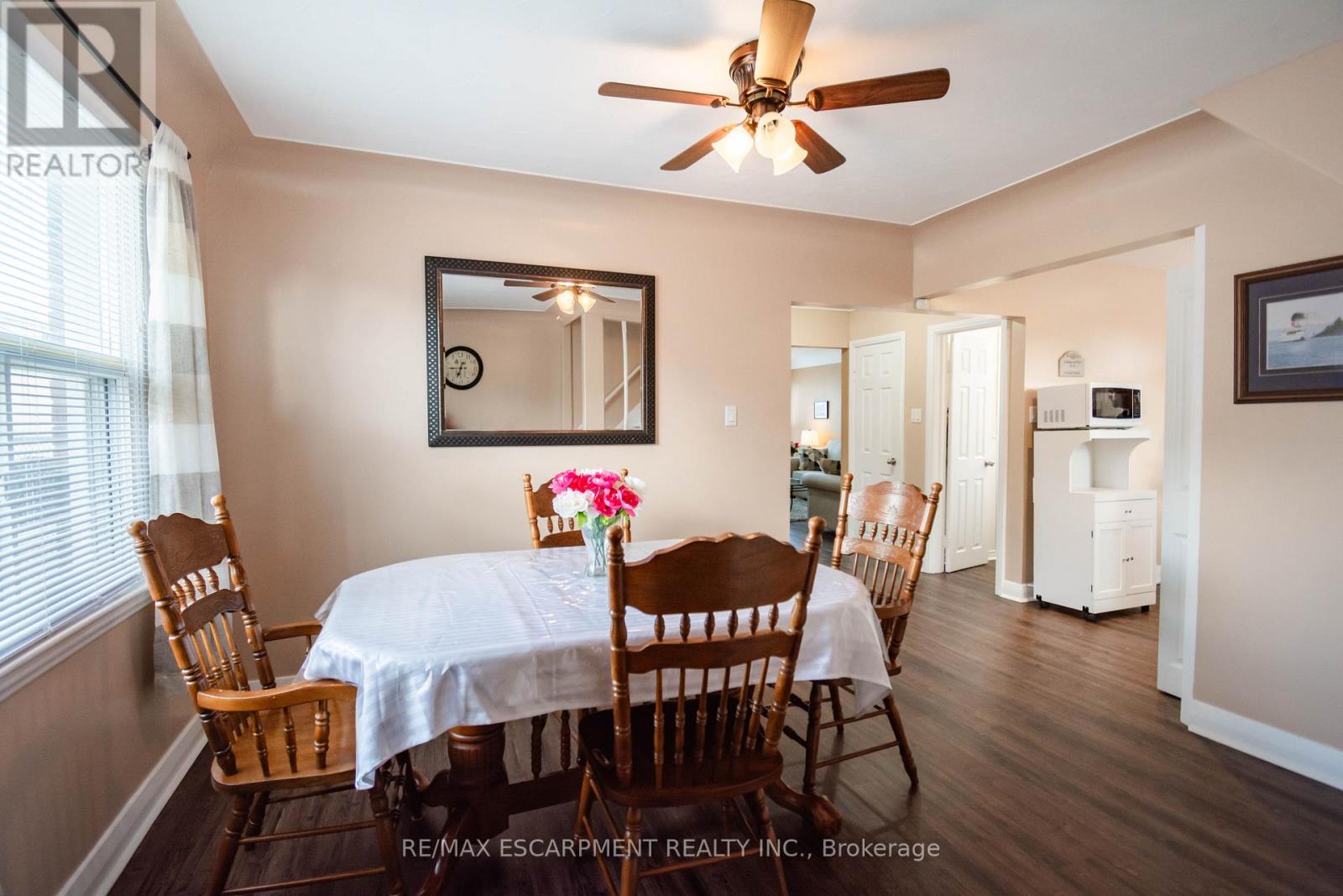 Single Family House for Sale in  COCHRANE ROAD Hamilton (Rosedale) 