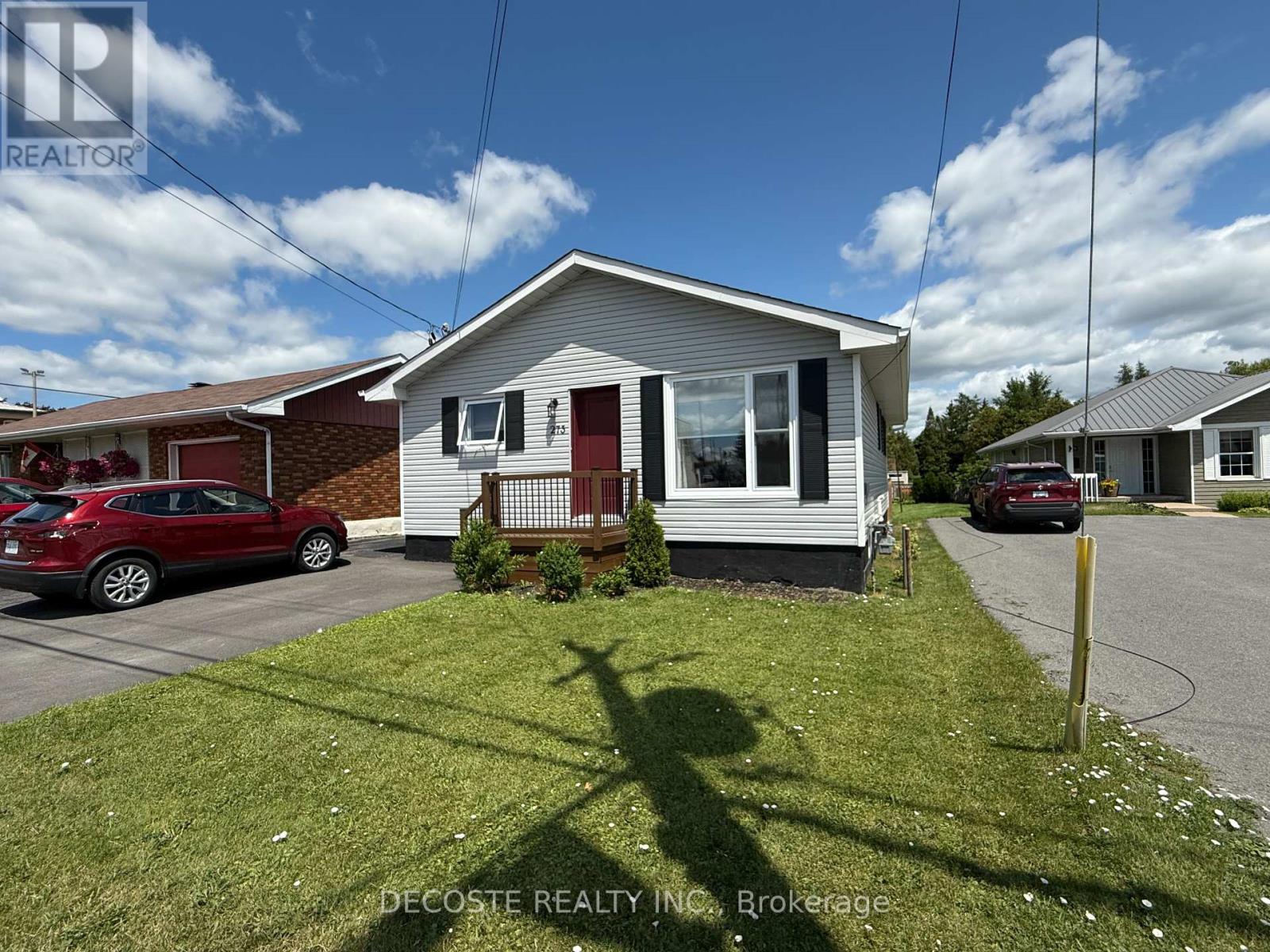 Photo 2 of 273 Main Street S, North Glengarry ON