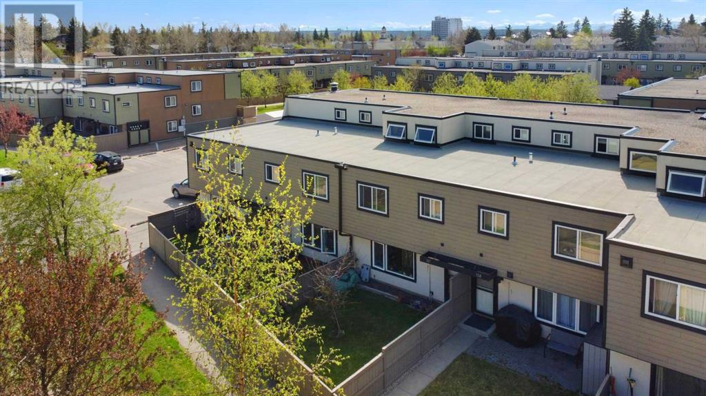 Single Family House for Sale in    Street SW Glenbrook Calgary 