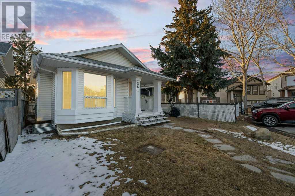 Single Family House 4 Level for Sale in  Martinwood Place NE Martindale Calgary 