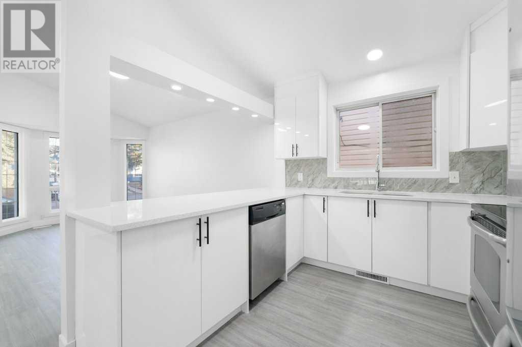 Single Family House 4 Level for Sale in  Martinwood Place NE Martindale Calgary 