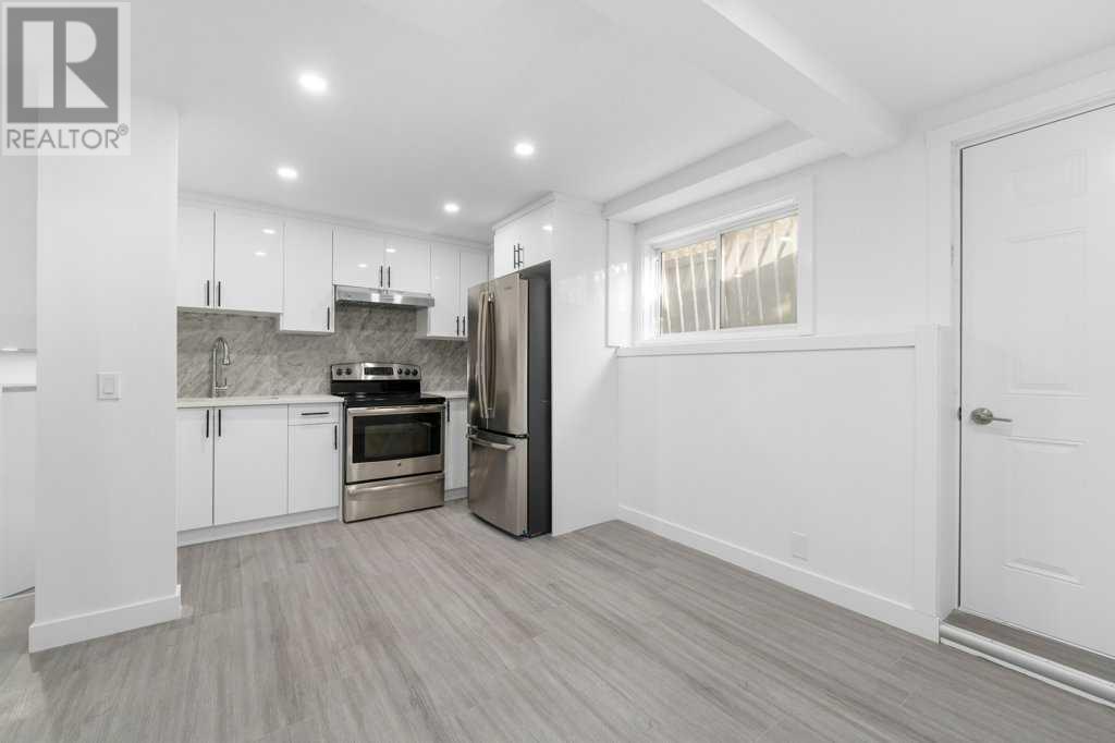 Single Family House 4 Level for Sale in  Martinwood Place NE Martindale Calgary 