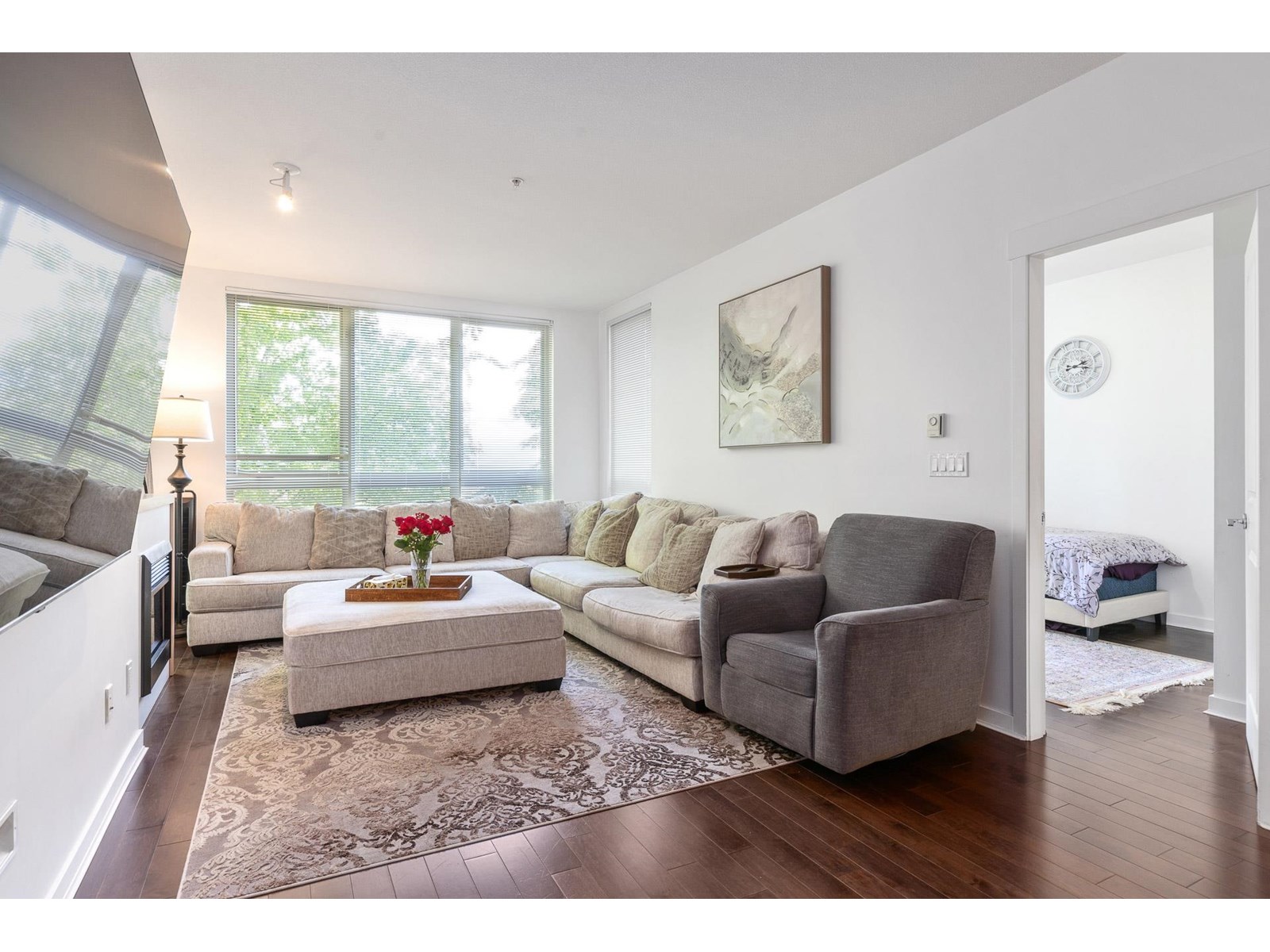 Photo 6 of 312 15918 26 Avenue, Surrey BC