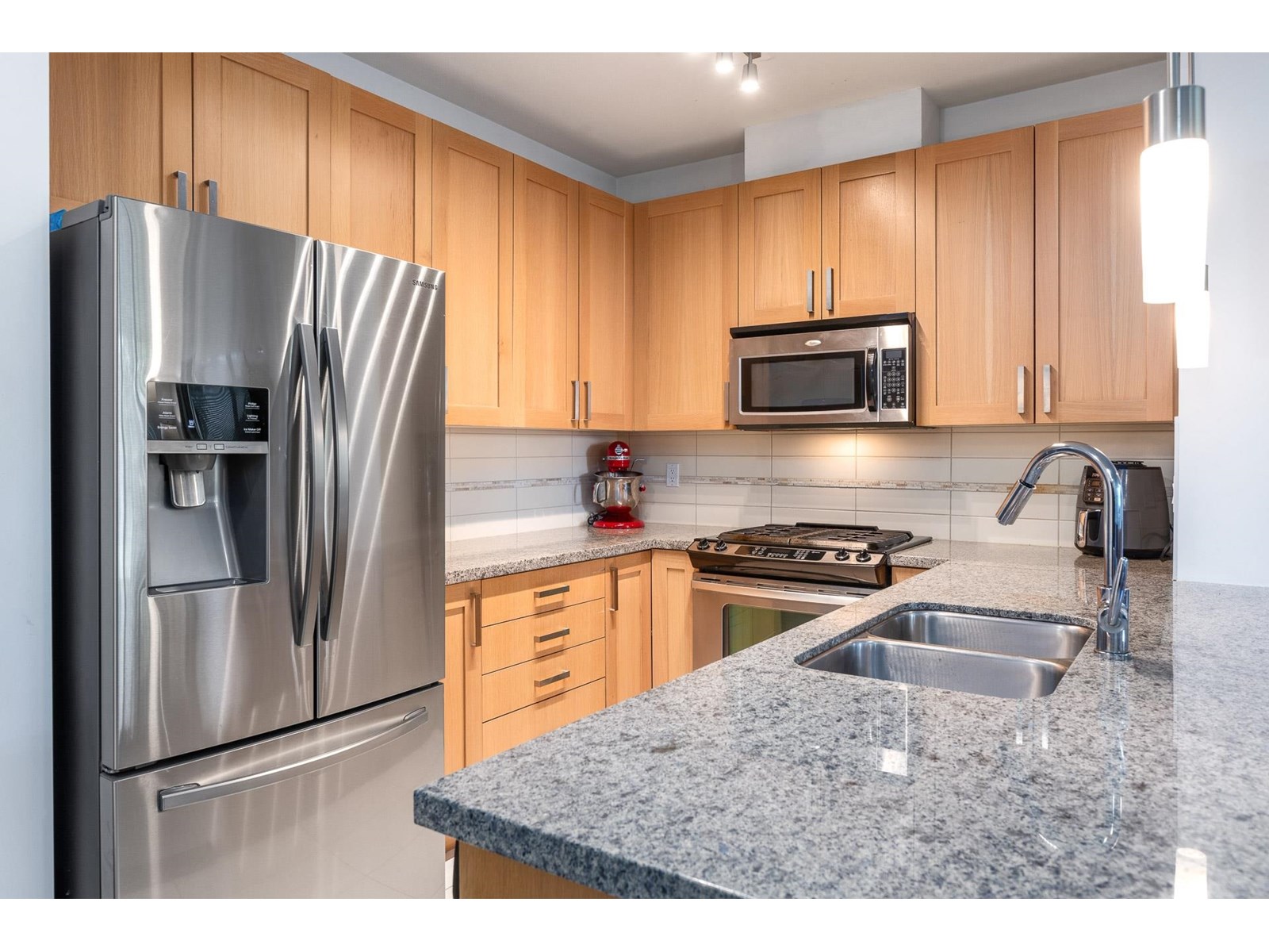 Photo 2 of 312 15918 26 Avenue, Surrey BC