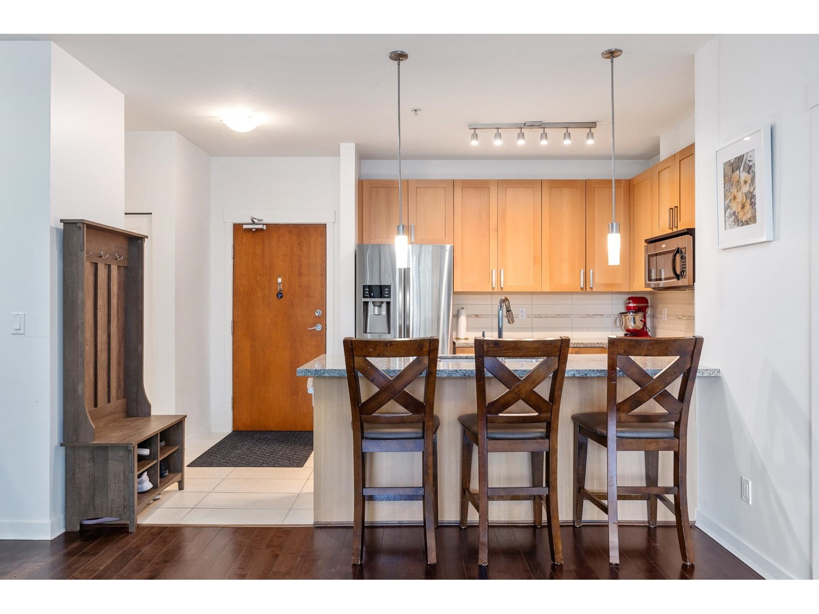 Photo 11 of 312 15918 26 Avenue, Surrey BC