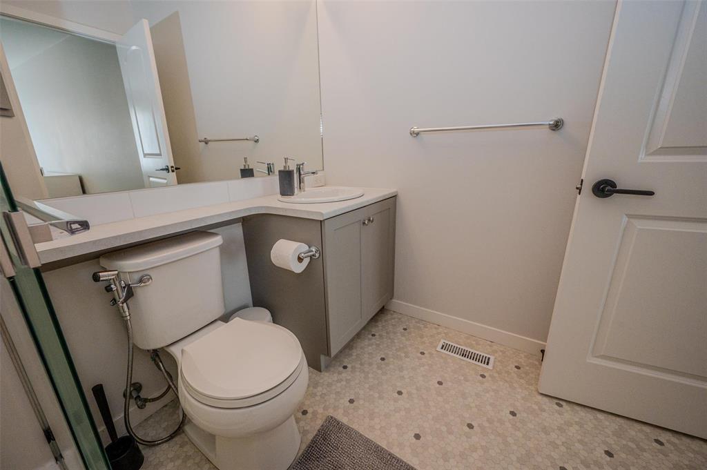 Photo 31 of 12 242 Ravenhurst Street, Winnipeg MB