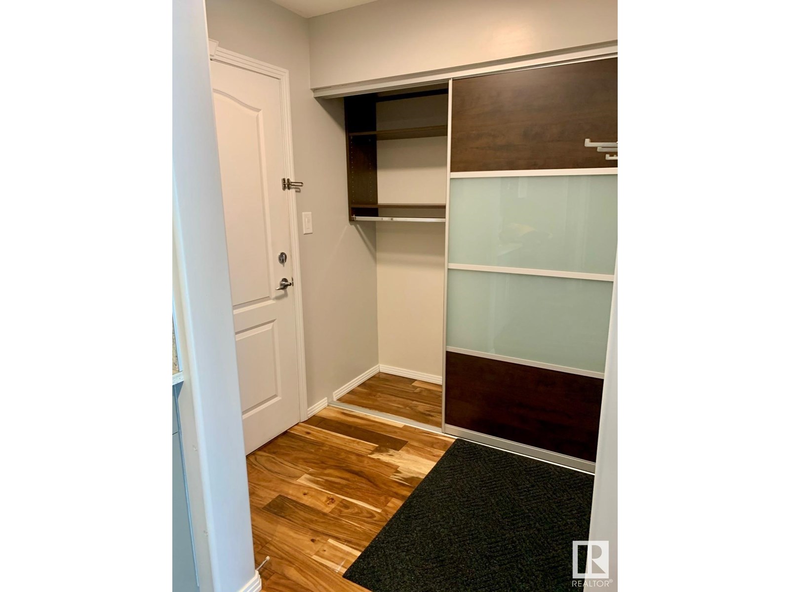 Photo 16 of 230 592 Hooke Rd Nw, Edmonton AB