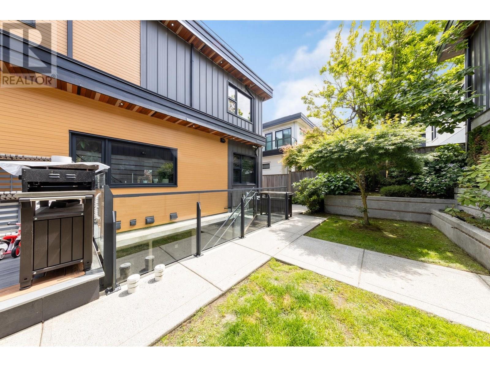 Photo 37 of 3521 Puget Drive, Vancouver BC