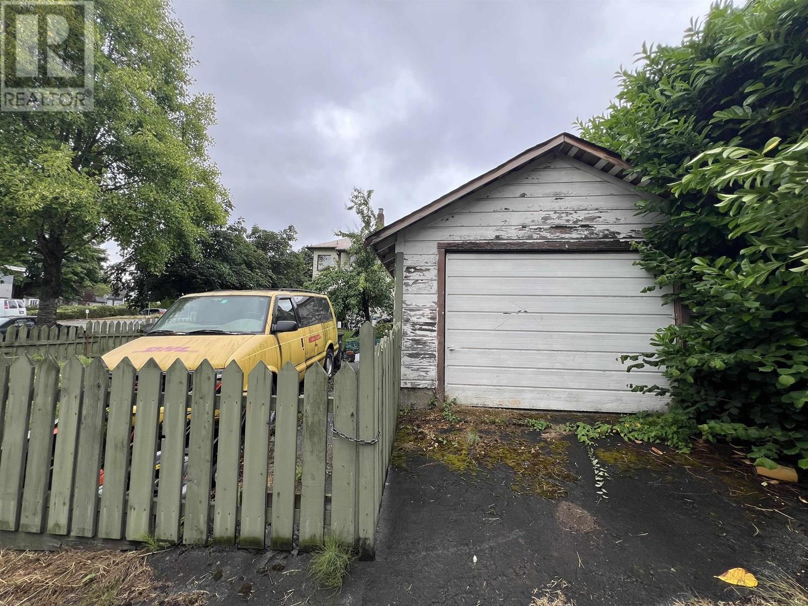 1224 SIXTH AVENUE, New Westminster