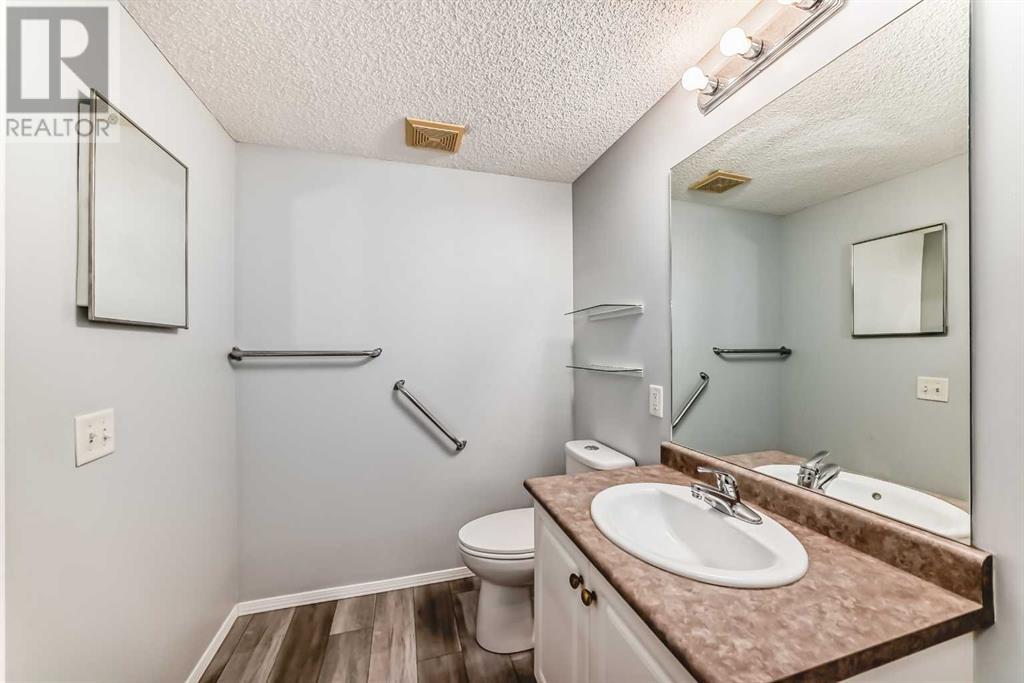 Single Family House for Sale in   Somervale Court SW Somerset Calgary 