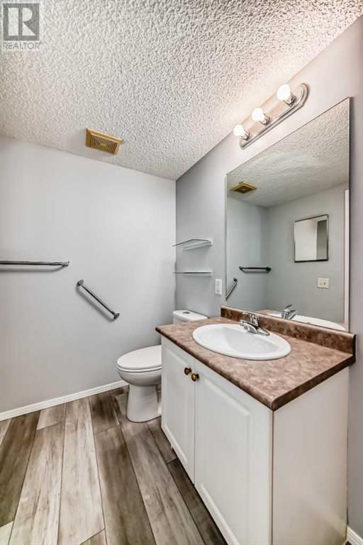 Single Family House for Sale in   Somervale Court SW Somerset Calgary 