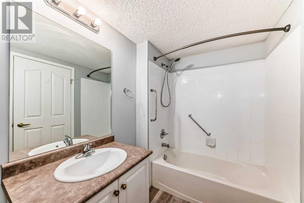 Single Family House for Sale in   Somervale Court SW Somerset Calgary 