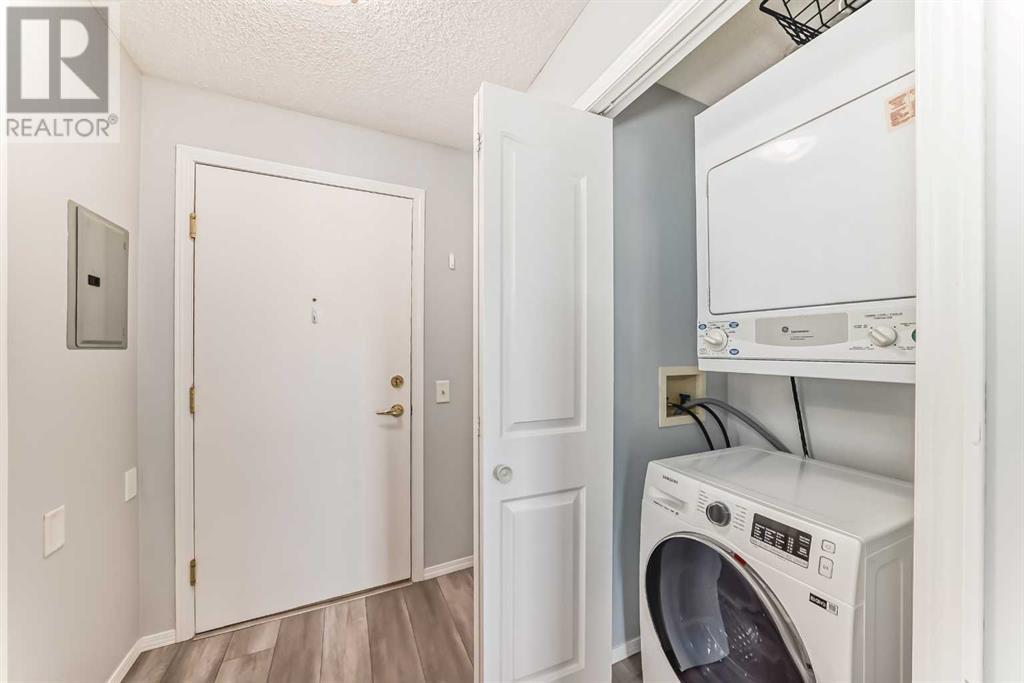 Single Family House for Sale in   Somervale Court SW Somerset Calgary 