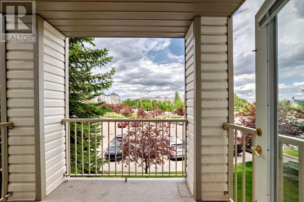 Single Family House for Sale in   Somervale Court SW Somerset Calgary 