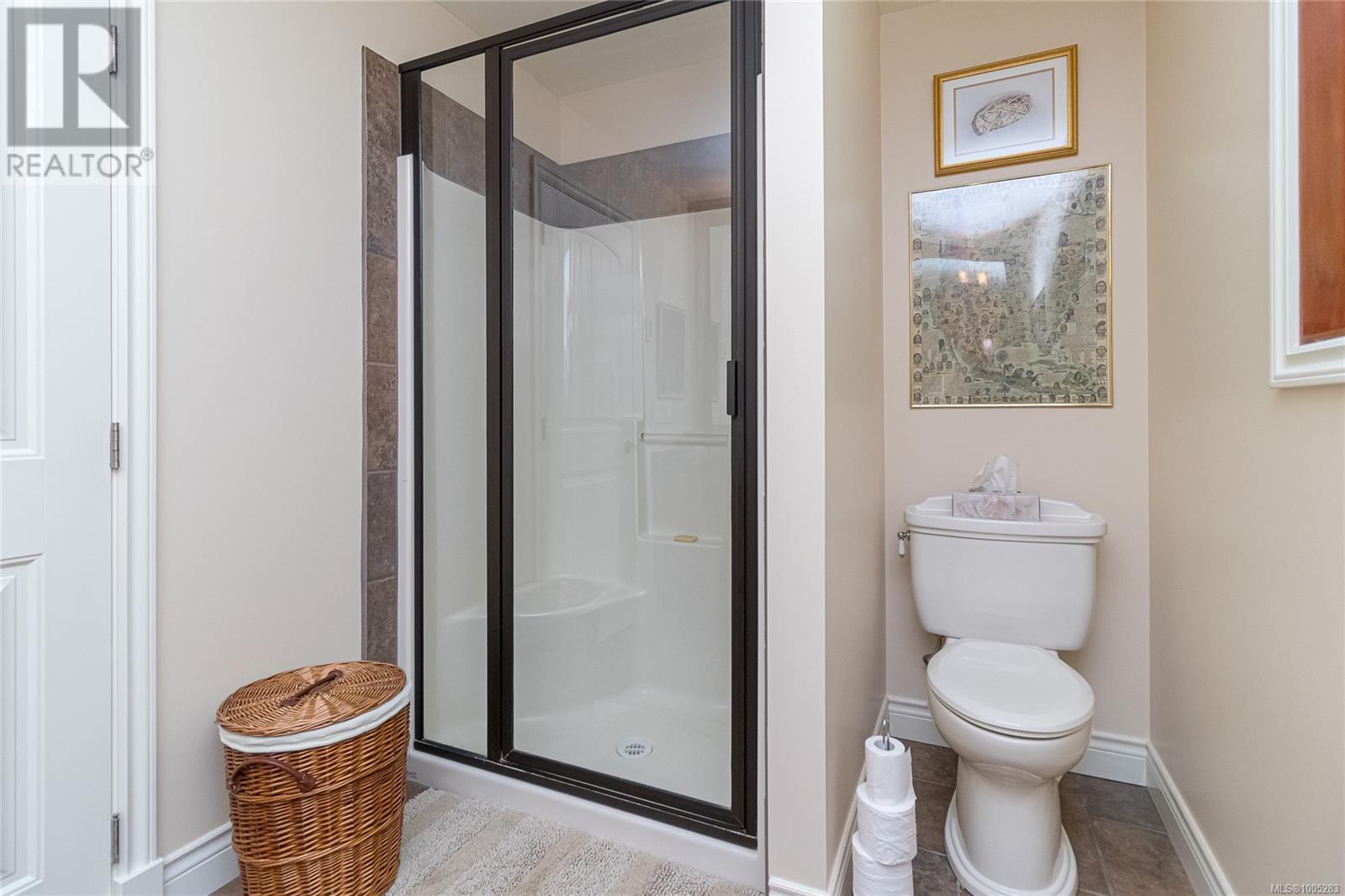 Photo 24 of 7014 Beach View Crt, Central Saanich BC