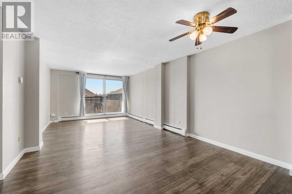 Single Family House for Sale in    Avenue SW Cliff Bungalow Calgary 