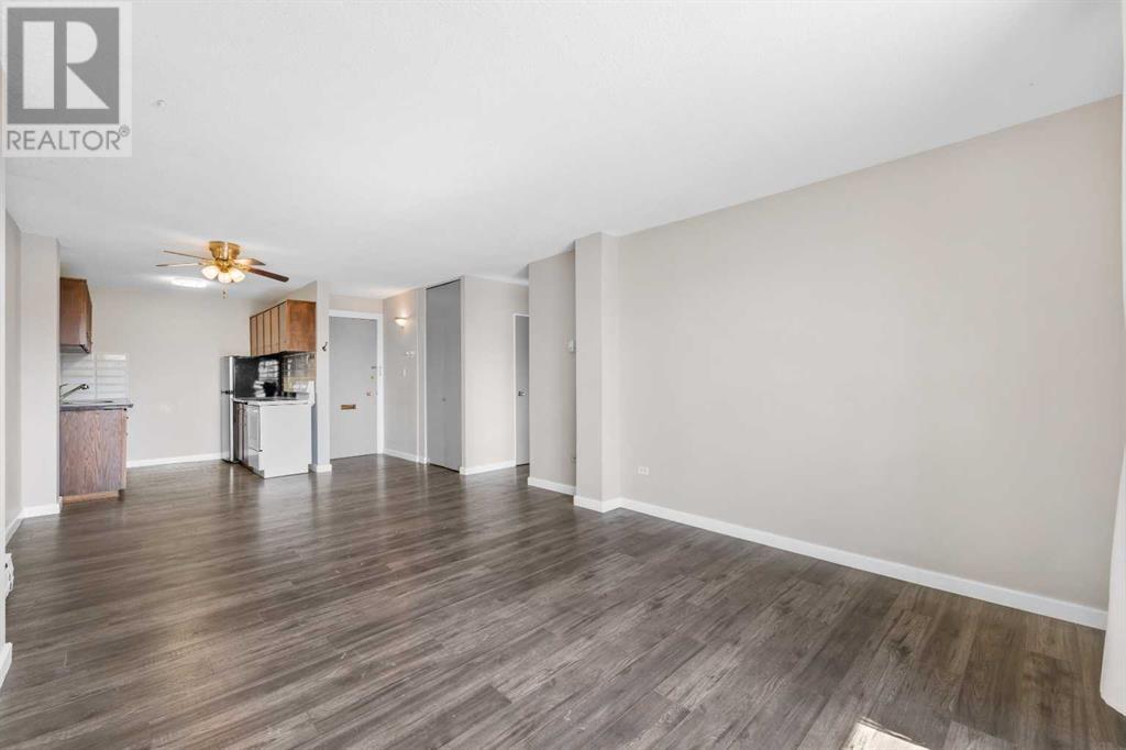 Single Family House for Sale in    Avenue SW Cliff Bungalow Calgary 