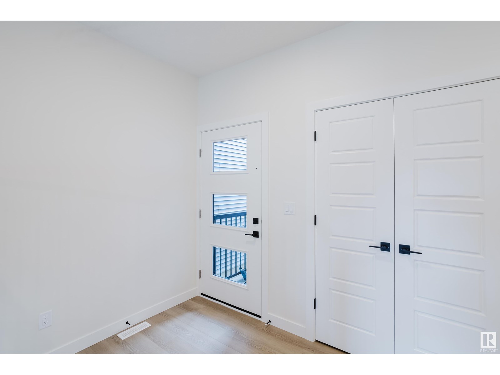 Photo 13 of 143 Catria Pt, Sherwood Park AB
