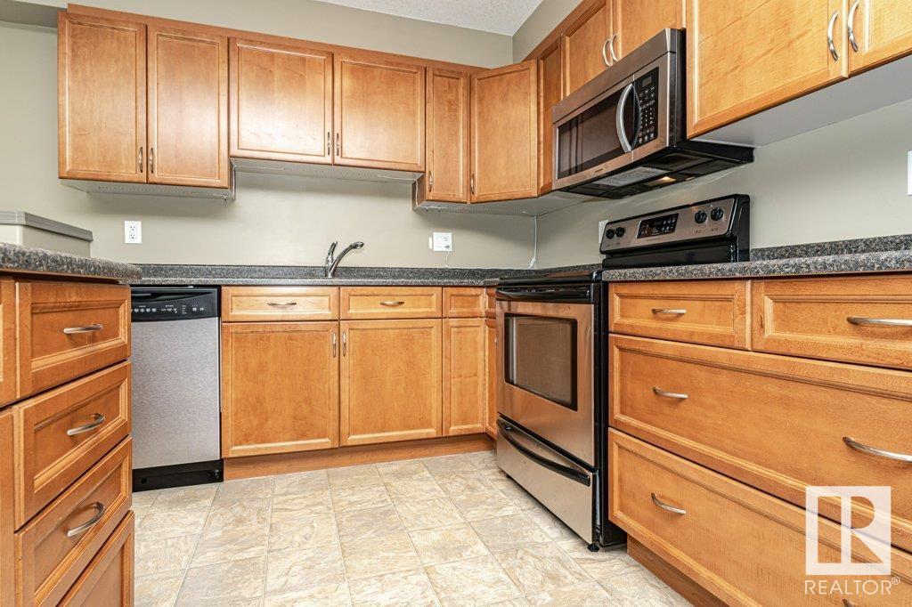 Photo 27 of 215 1589 Glastonbury Bv Nw, Edmonton AB