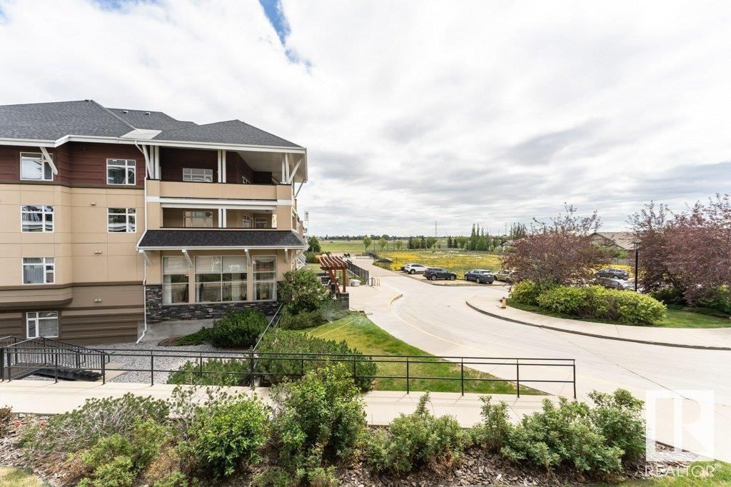 Photo 9 of 215 1589 Glastonbury Bv Nw, Edmonton AB