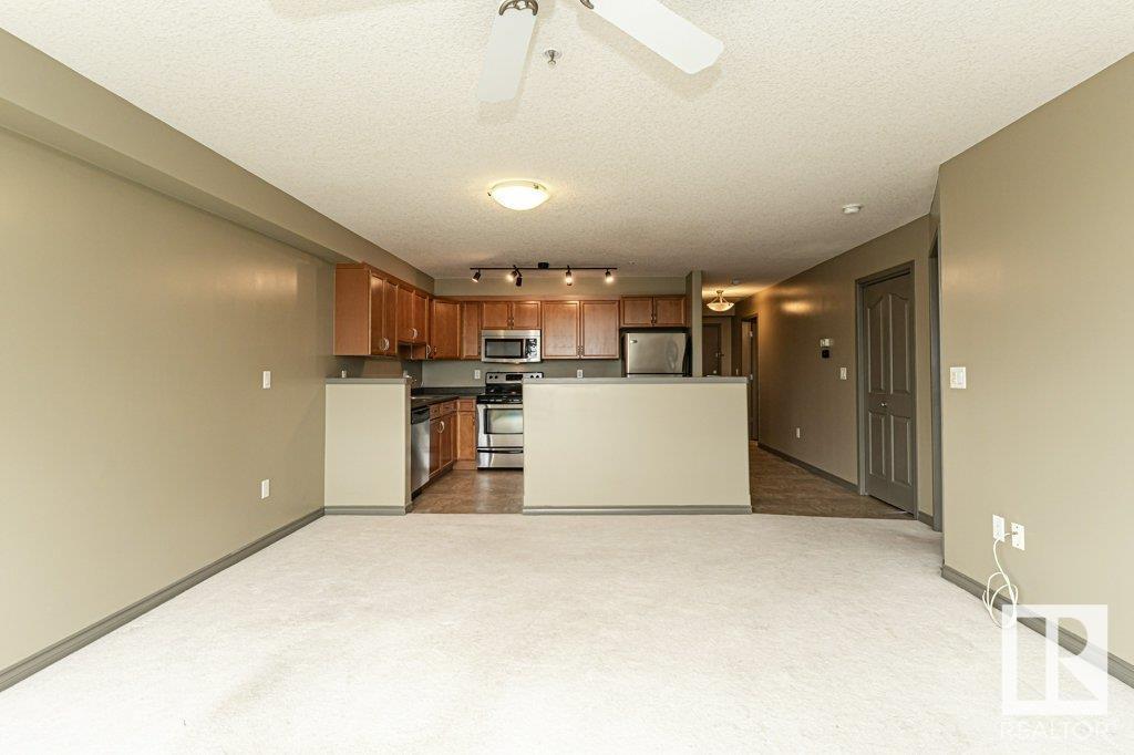 Photo 48 of 215 1589 Glastonbury Bv Nw, Edmonton AB