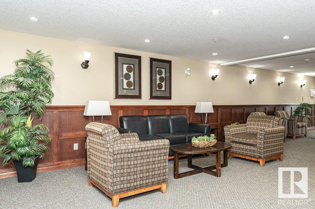 Photo 6 of 215 1589 Glastonbury Bv Nw, Edmonton AB