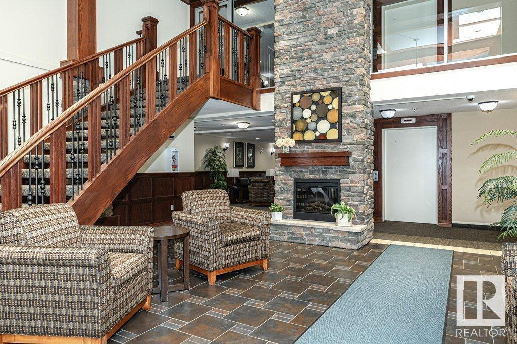 Photo 21 of 215 1589 Glastonbury Bv Nw, Edmonton AB