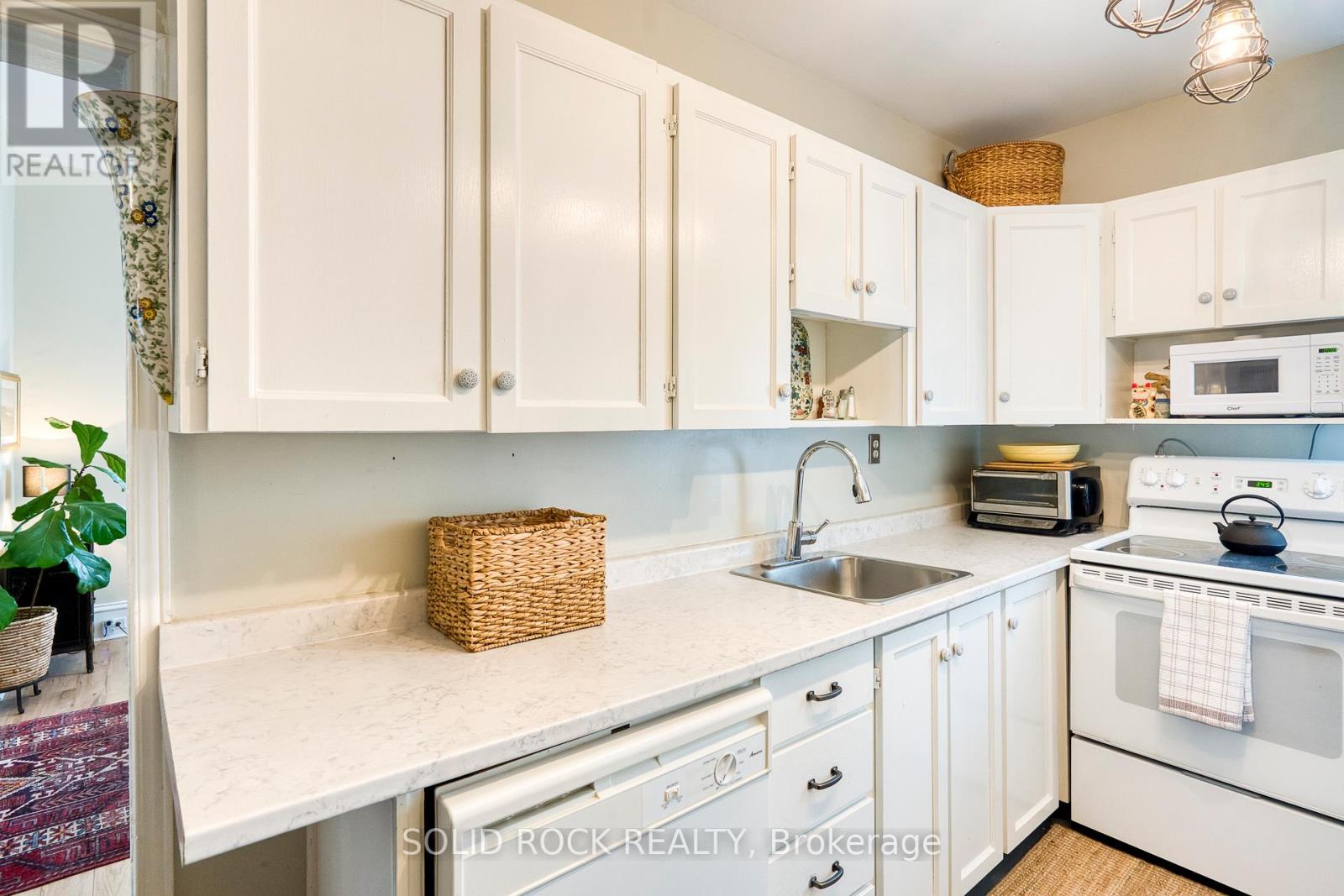 Photo 19 of 33 A And 33 B Napoleon Street, Carleton Place ON