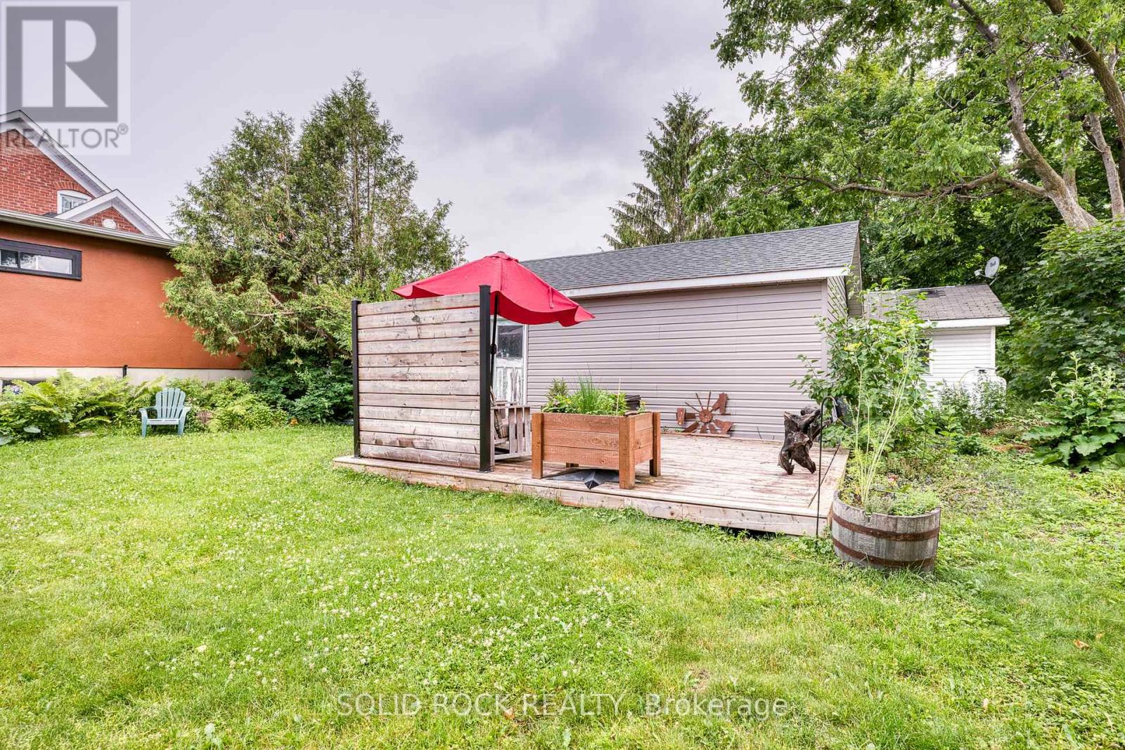 Photo 40 of 33 A And 33 B Napoleon Street, Carleton Place ON