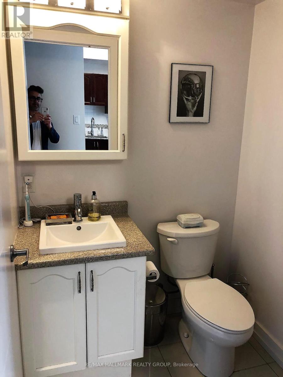 Photo 8 of 1505 179 Metcalfe Street, Ottawa ON