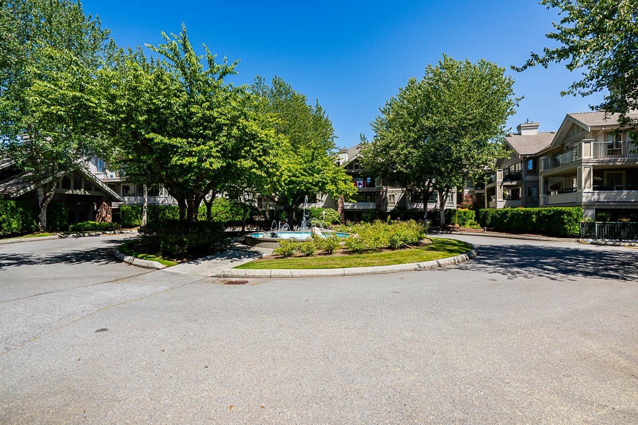 Photo 29 of 104 22025 48 Avenue, Langley BC