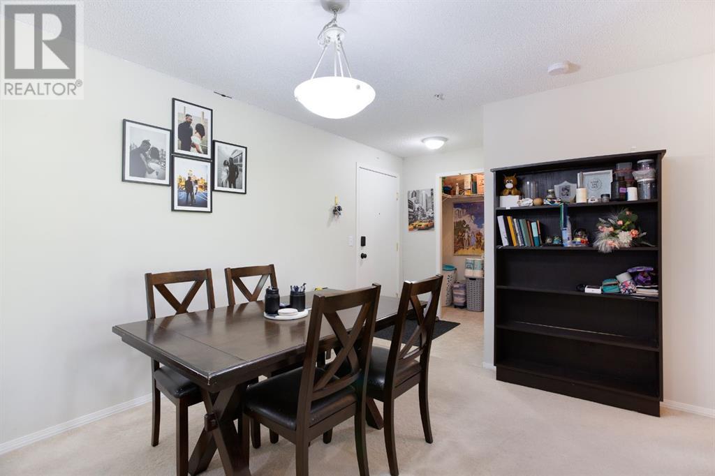 Single Family House for Sale in   Citadel Meadow Point NW Citadel Calgary 