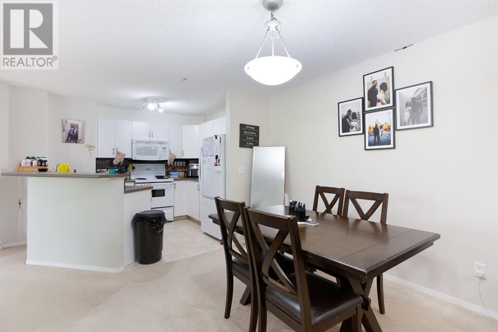 Single Family House for Sale in   Citadel Meadow Point NW Citadel Calgary 