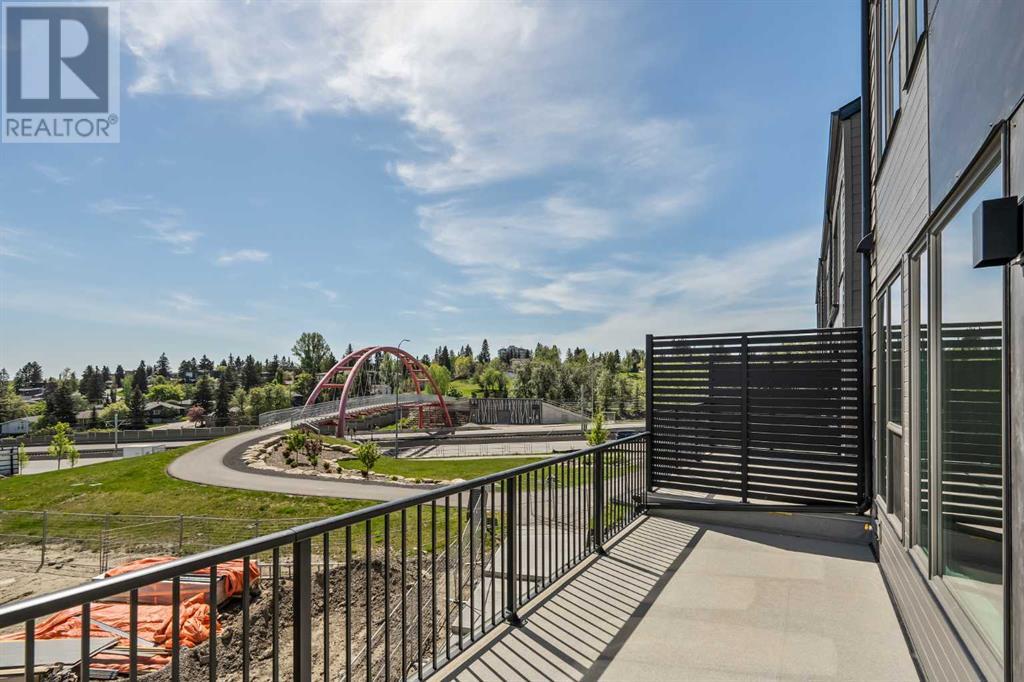 Single Family House for Sale in  Sovereign Common SW Shaganappi Calgary 
