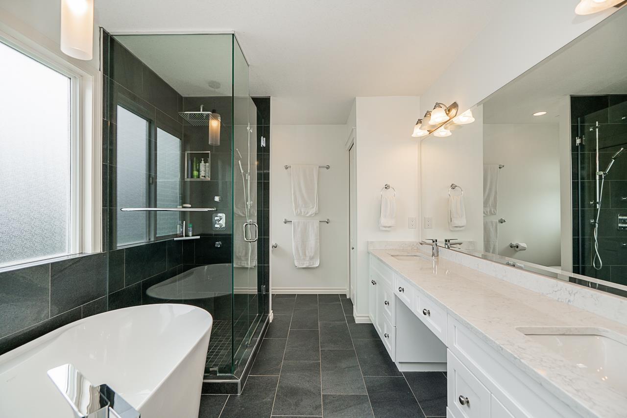 Photo 24 of 14526 58 Avenue, Surrey BC
