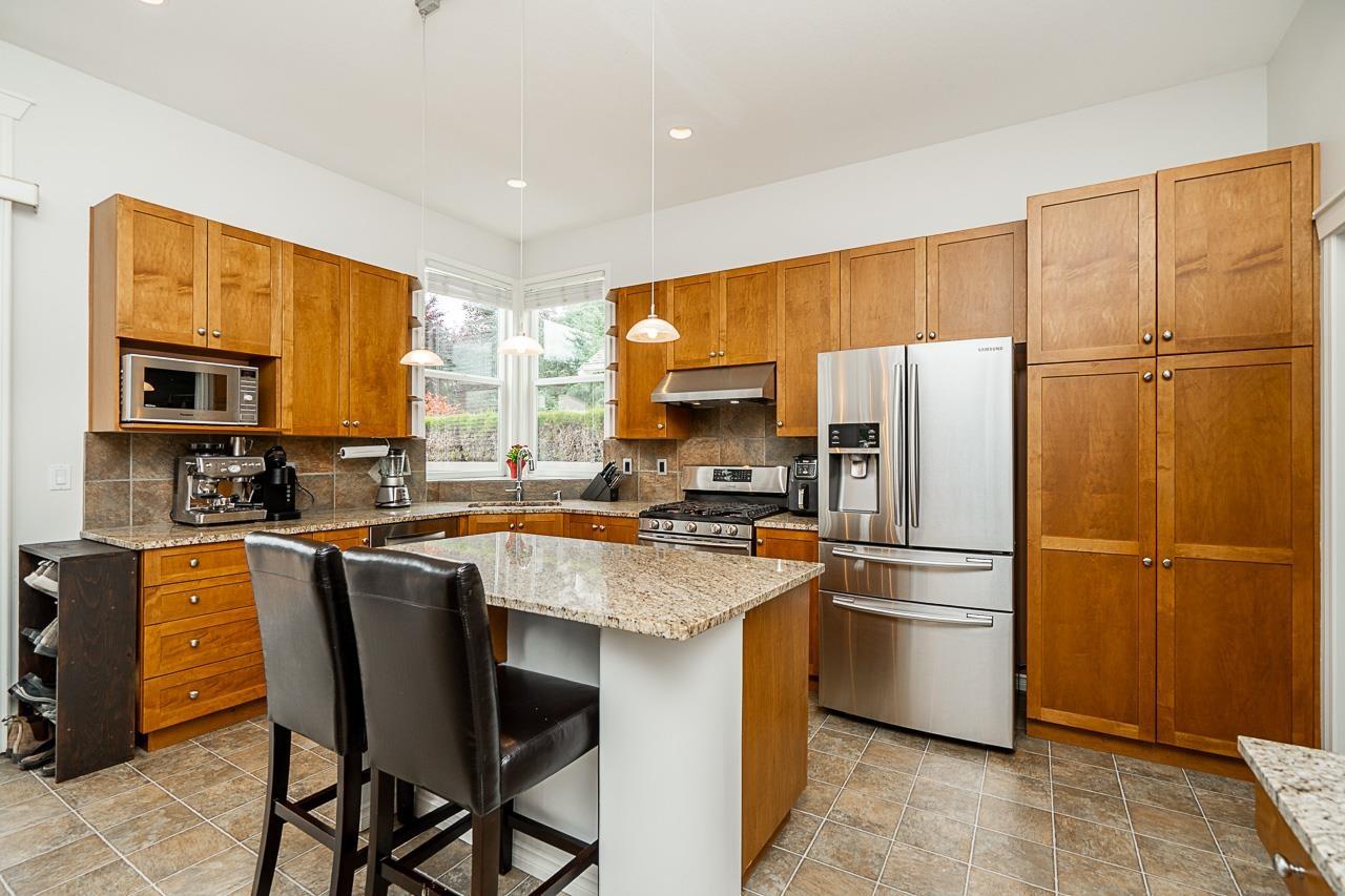 Photo 12 of 14526 58 Avenue, Surrey BC