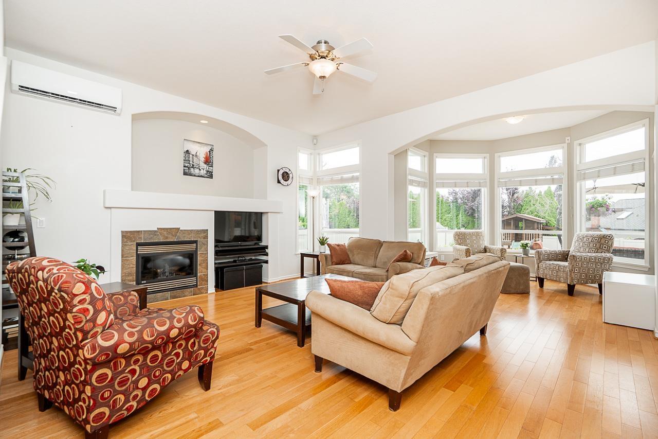 Photo 11 of 14526 58 Avenue, Surrey BC