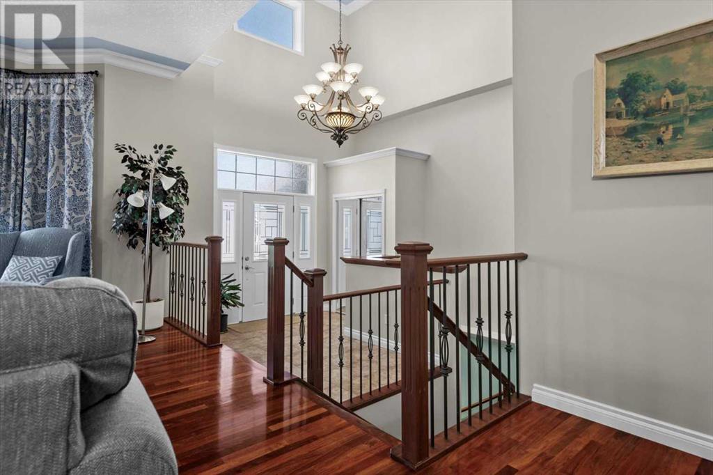 Single Family House Bi-level for Sale in  Rockywood Circle NW Rocky Ridge Calgary 