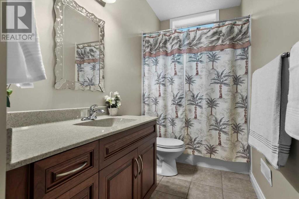 47 Rockywood Circle NW, Calgary, Alberta