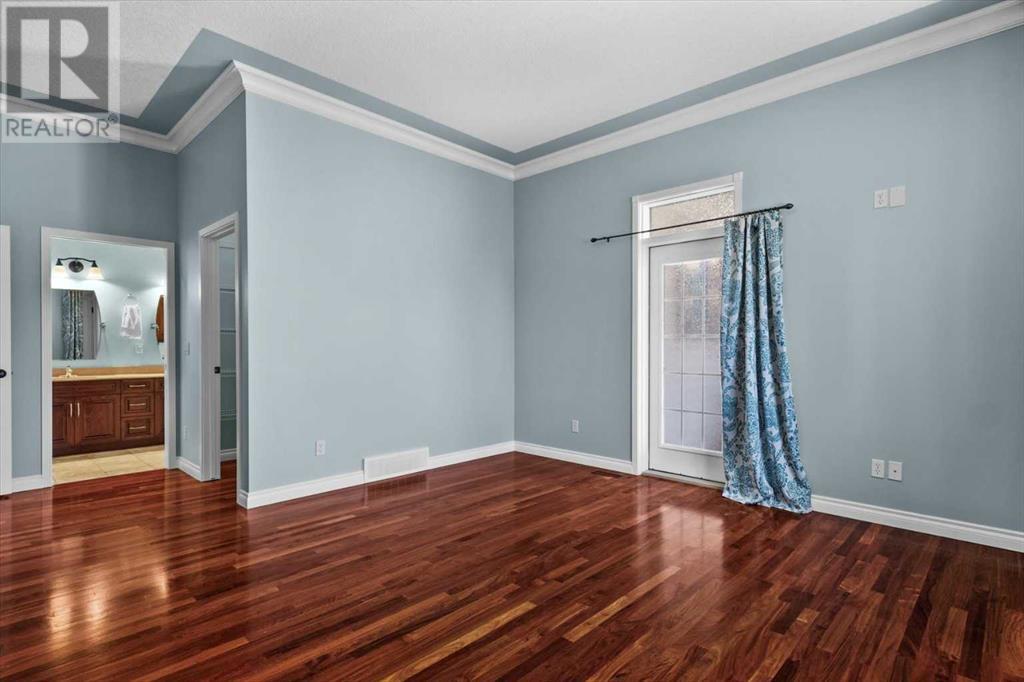 Single Family House Bi-level for Sale in  Rockywood Circle NW Rocky Ridge Calgary 