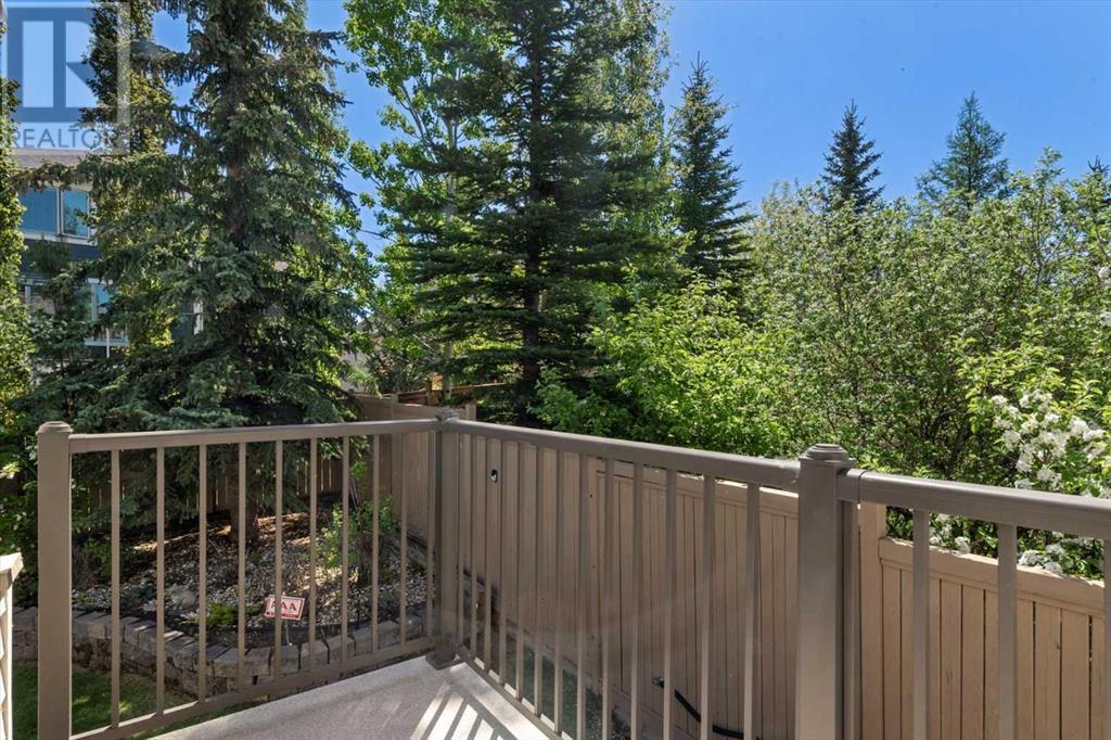 Single Family House Bi-level for Sale in  Rockywood Circle NW Rocky Ridge Calgary 