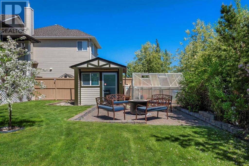 Single Family House Bi-level for Sale in  Rockywood Circle NW Rocky Ridge Calgary 