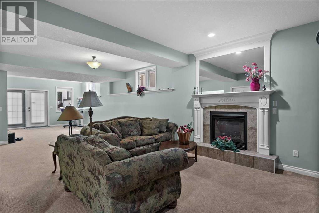 Single Family House Bi-level for Sale in  Rockywood Circle NW Rocky Ridge Calgary 