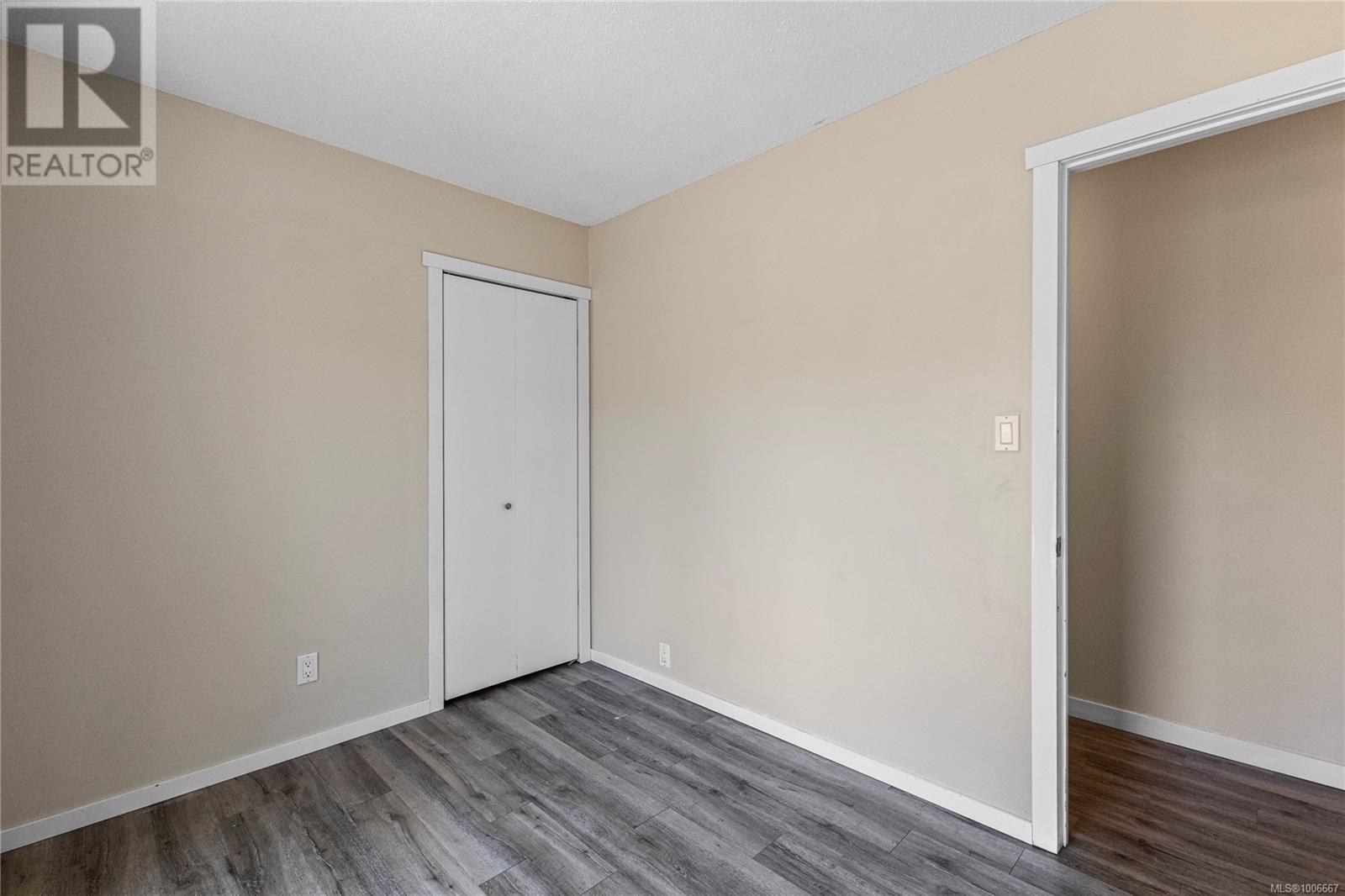 736 Nancy Greene Dr, Campbell River